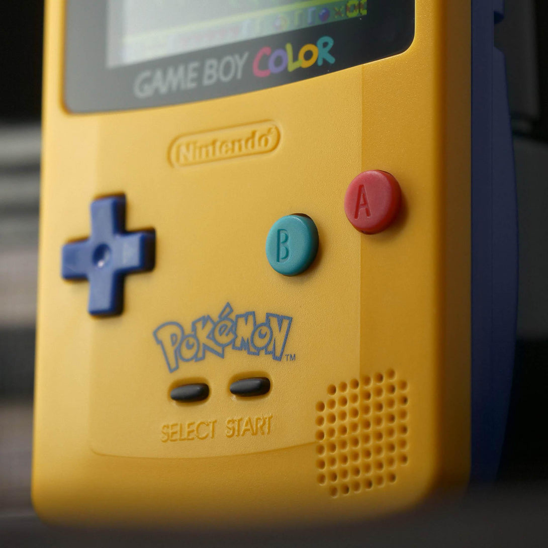 Nintendo Game Boy Color LIGHT XL "POKE EDITION" - GAMEBOYNOW